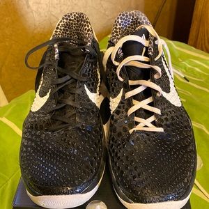 Kobe mambacita size 10